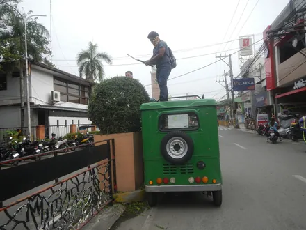 Tricycle i gaten